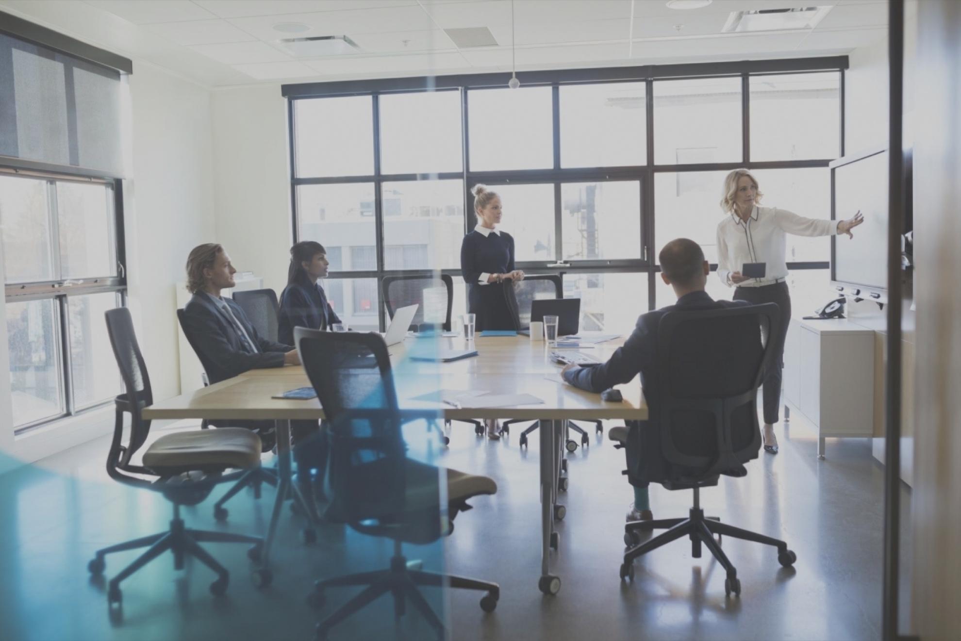 Materiały warsztatowe i notatki z sesji grupowej